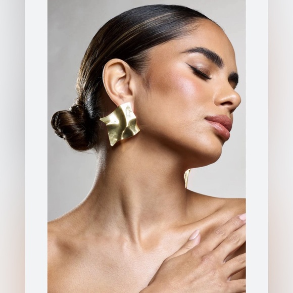 Club London Gold Abstract Square Earrings - Picture 1 of 8